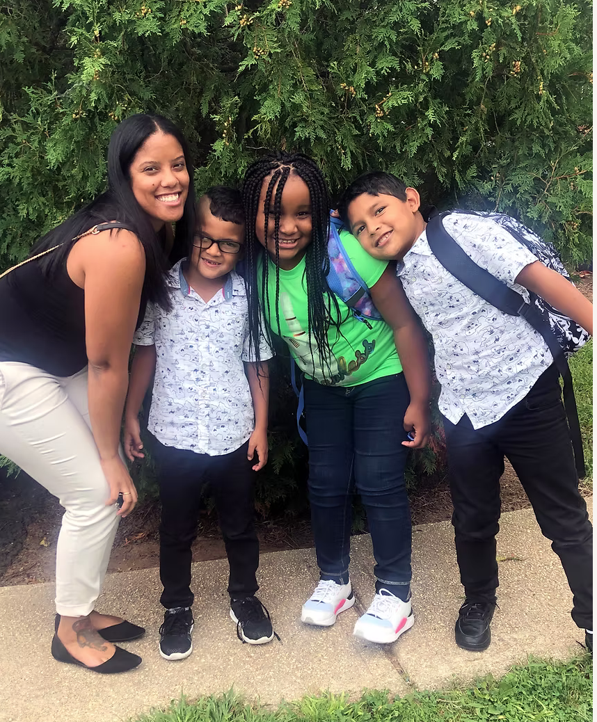 COMMUNITY NEWS<br>HOME for the Holidays